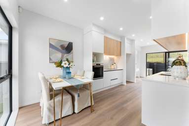 16D St Catherine Crescent_2