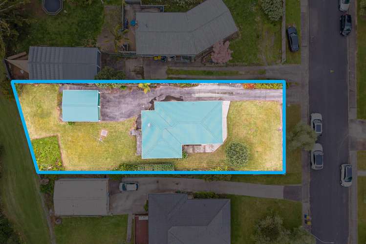 99 Riverpark Crescent Henderson_4