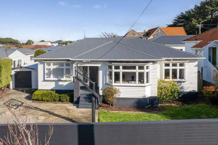 6 Bentinck Avenue_0