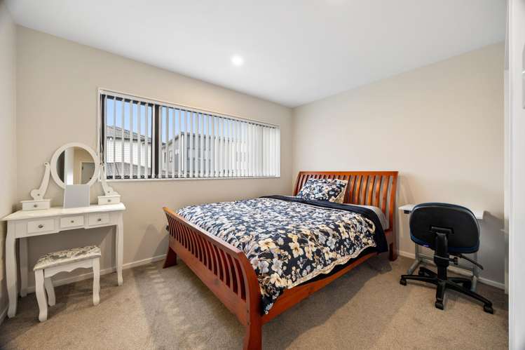 8 Freshland Drive Flat Bush_12