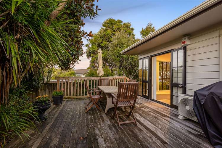 2/54 Granville Drive Massey_12