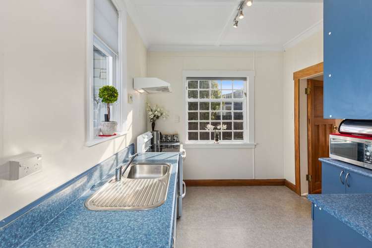 18 North Street Petone_3