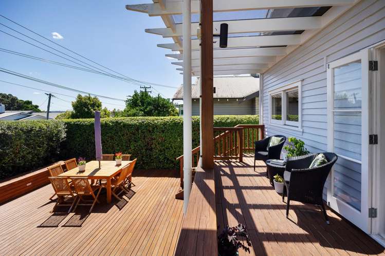 15 Maybeck Road Mount Albert_13