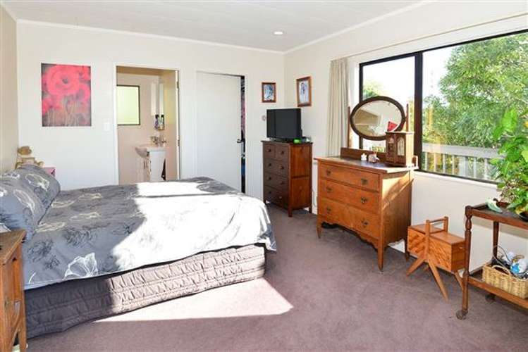159a Whangaparaoa Road Red Beach_10