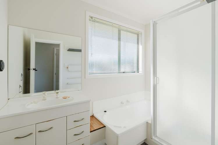 34 Store Road Whatawhata_12