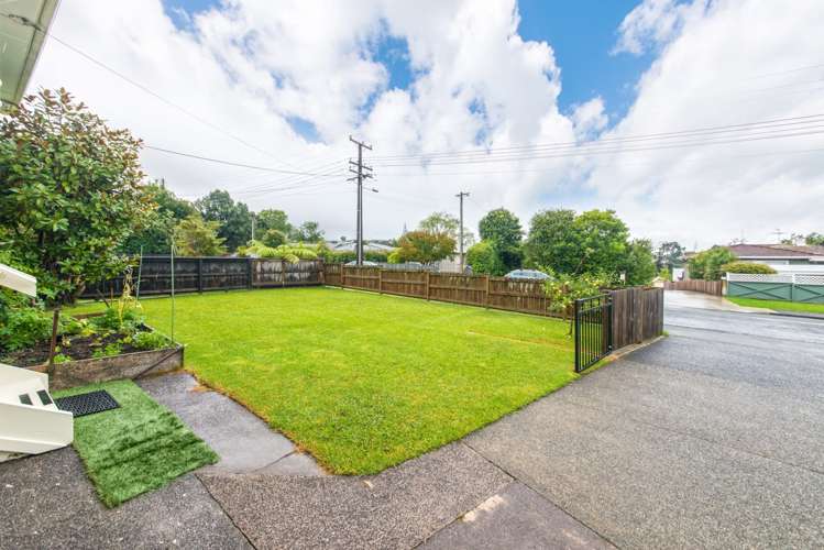 93 Tiroroa Avenue Te Atatu South_18