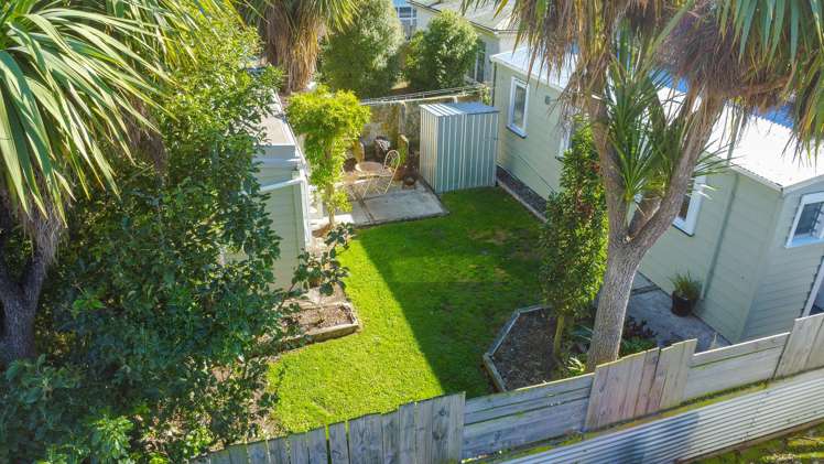 7 Pentland Street North East Valley_19