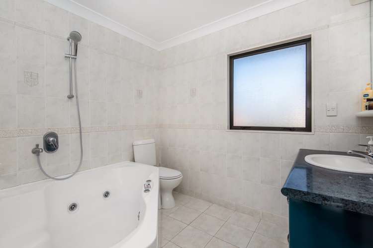 2/49 College Road Northcote_18