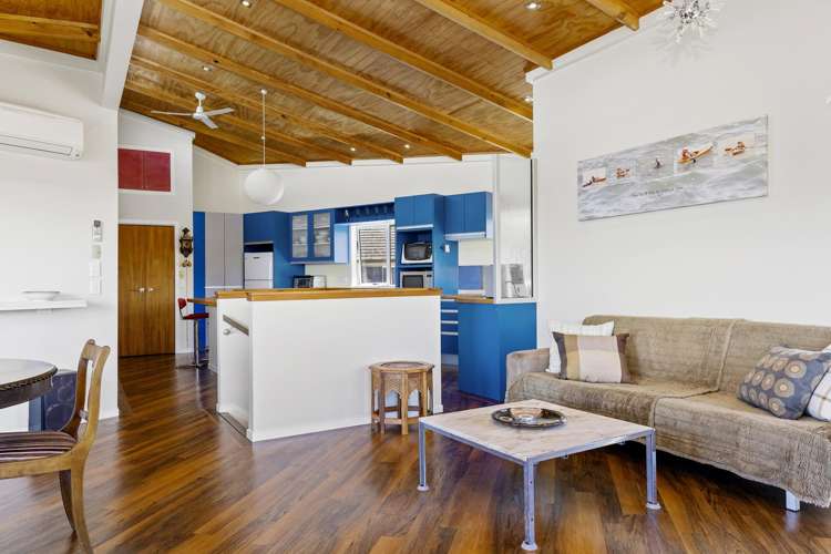 22 Reeves Road Acacia Bay_11