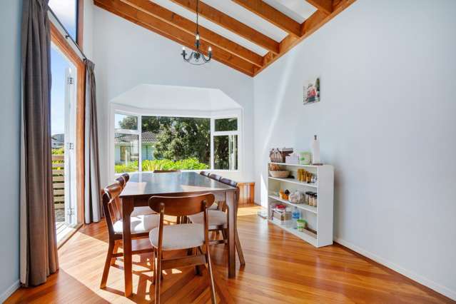 8B Awamutu Grove Waiwhetu_4