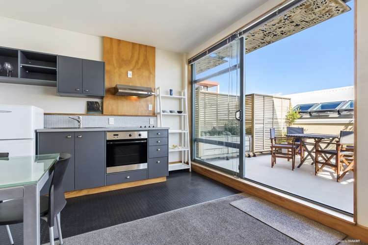 15/4 Frederick Street Te Aro_3