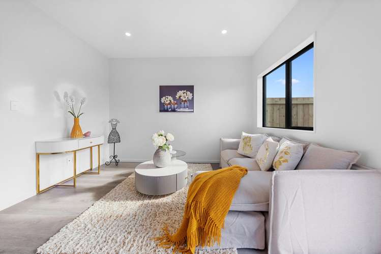 4-6/33 Ryburn Road Mount Wellington_21