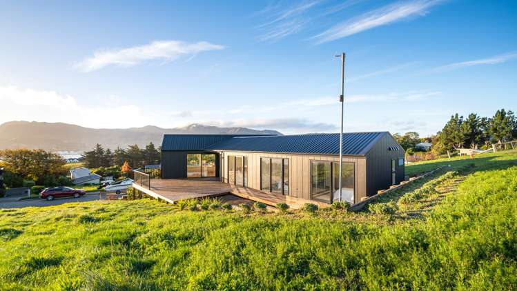 1 Euan Sarginson Place Diamond Harbour_19