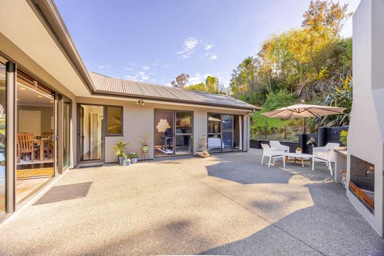 18 Lakeview Terrace Taradale_21