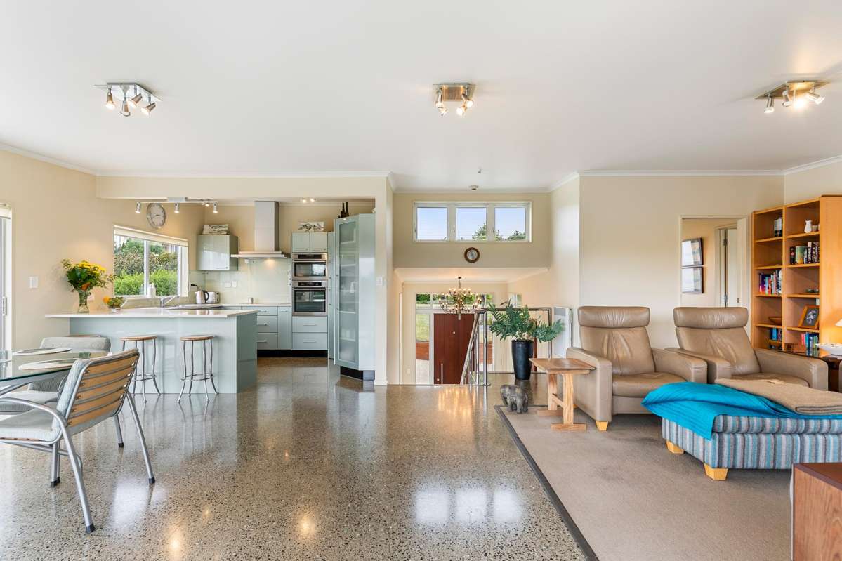 31 Omana Heights Drive_3