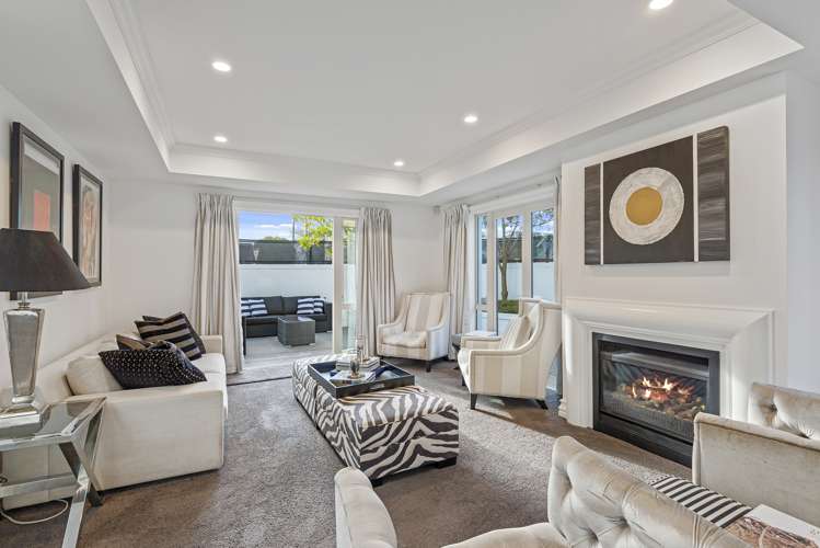 154 Merivale Lane Merivale_5