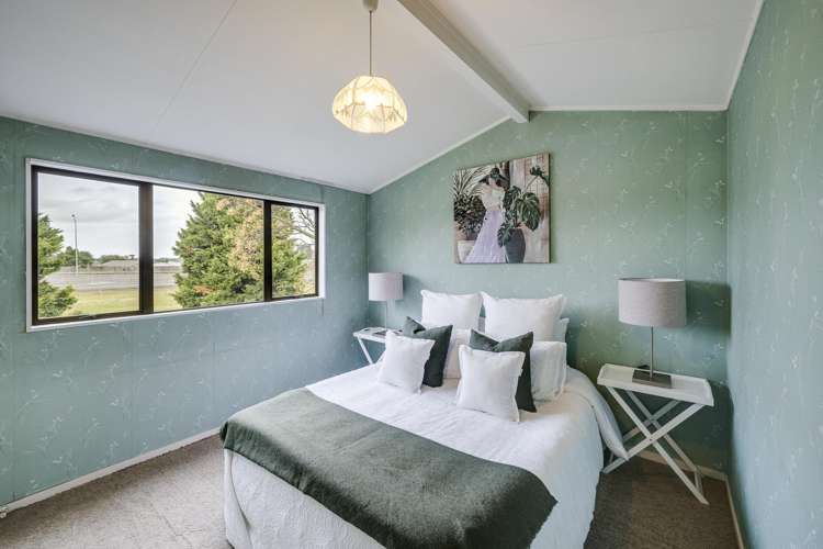 32 Atherfold Crescent Greenmeadows_9