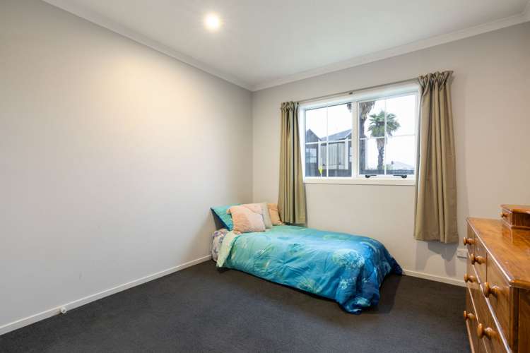 42 Queens Park Crescent Frankton_12