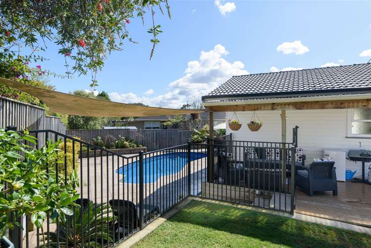 15 Fairdale Place Birkdale_14