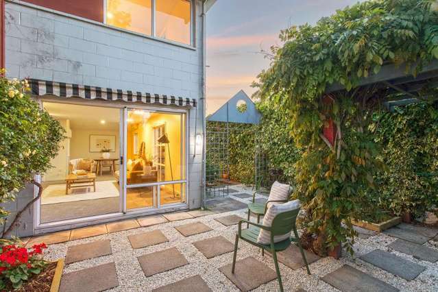 4 Peacock Street Christchurch Central_1