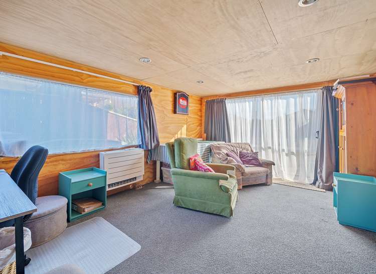 267 Seaview Road Stoke_13