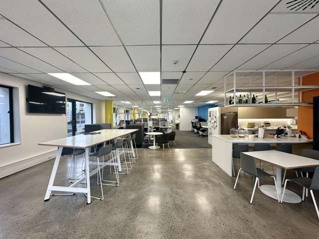 Fully Fitted Newmarket Office Floor