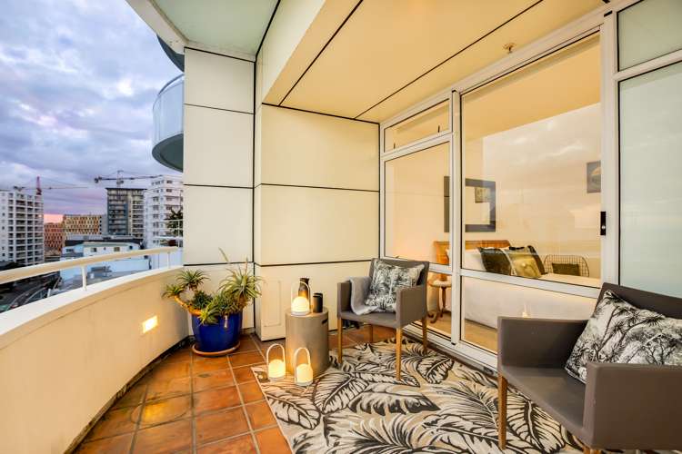 11b/4 Short Street Auckland Central_11