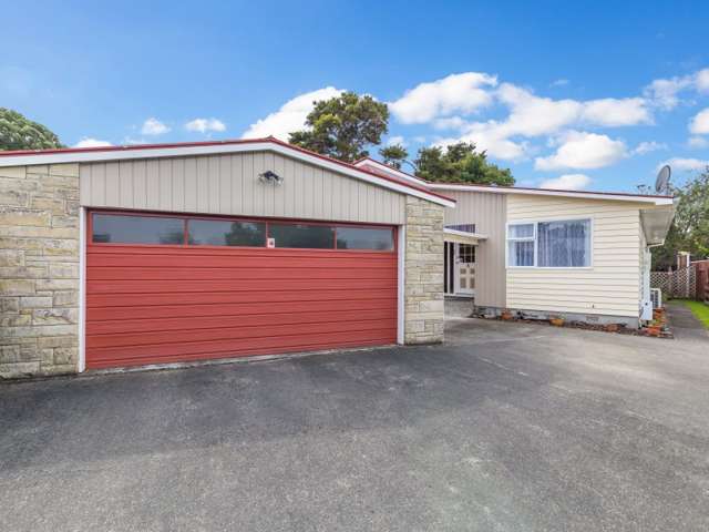 8 Ruapae Grove Trentham_1