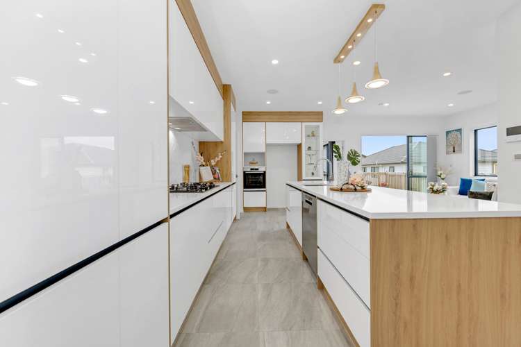 28 Bushfield Drive Flat Bush_9