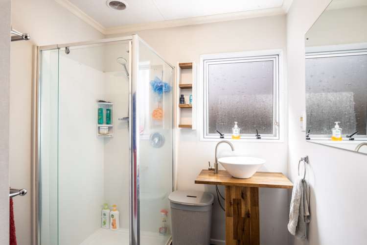 3/10 Karamu Street Strandon_7