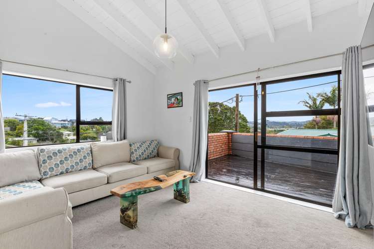 9 Pohutukawa Avenue Red Beach_2