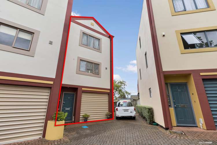 19/14 Ambrico Place New Lynn_10