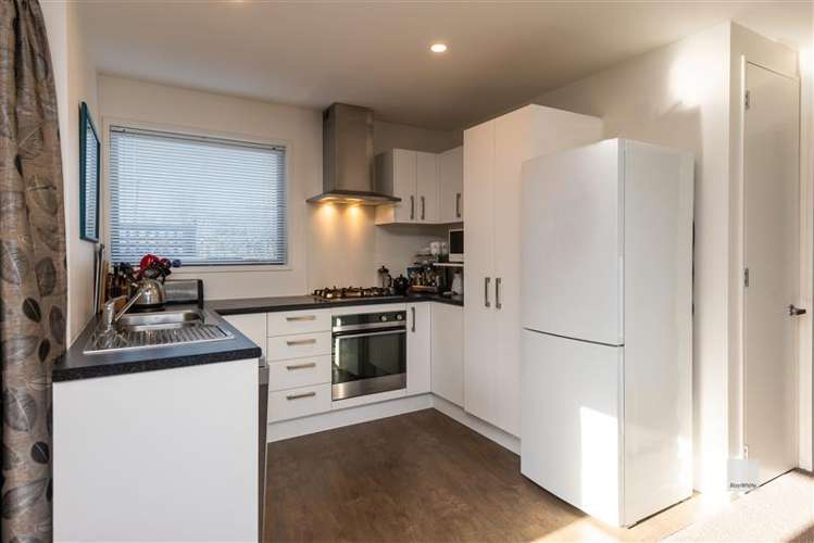 49 Wildberry Street Woolston_5