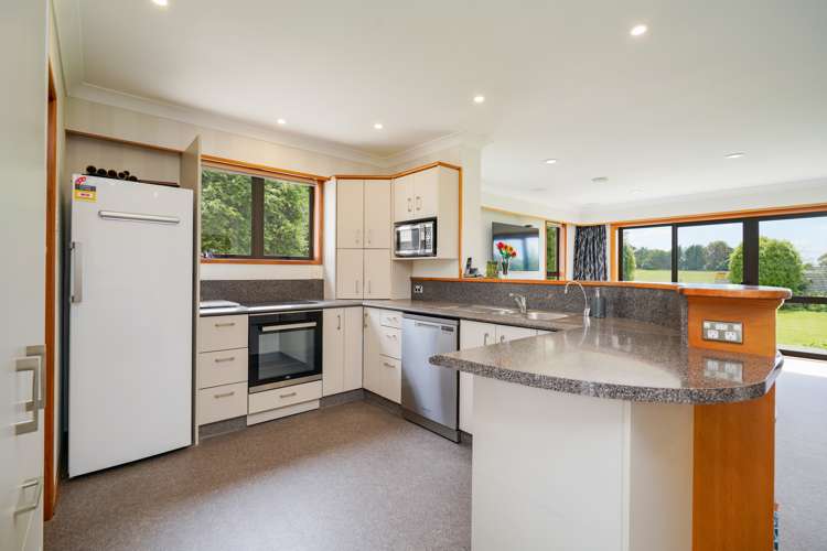 265 Bay Road West Plains_5