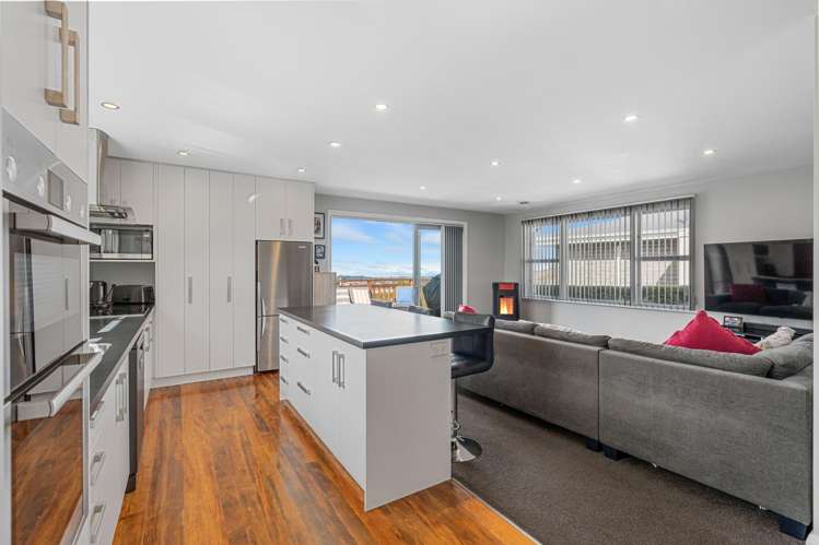 22 Stephen Street Halfway Bush_4