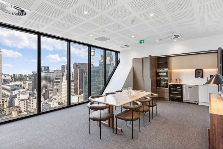 806/10 Commerce Street Auckland Central_17