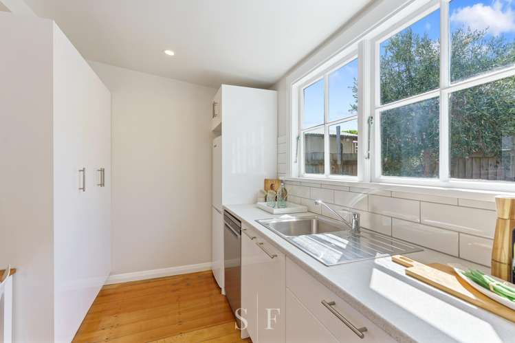 15 Rauparaha Street Waikanae Beach_8