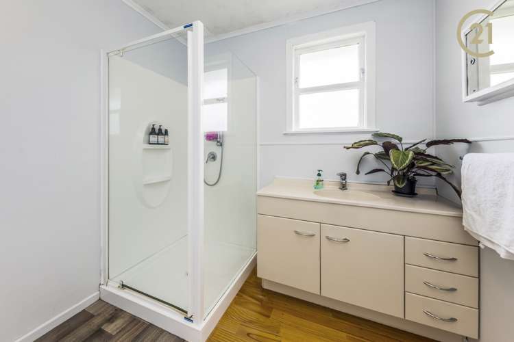 35 Tairere Crescent Rosehill_10