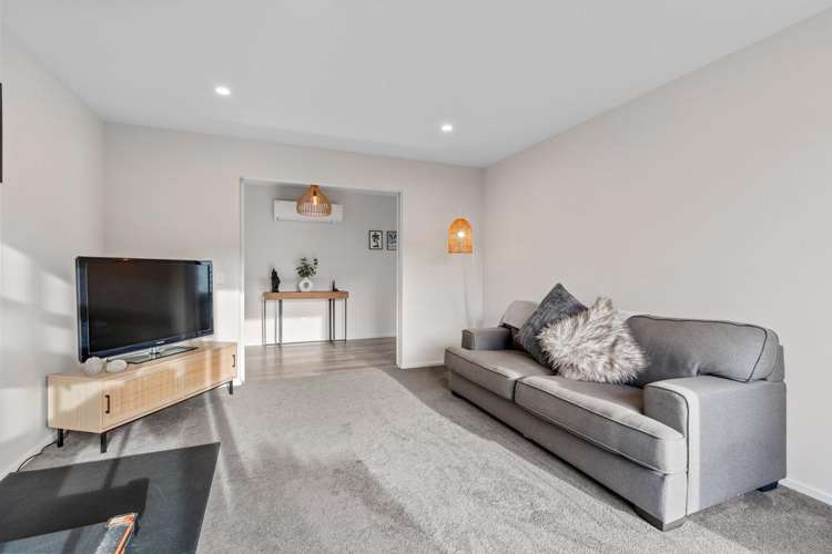 64 Heathfield Drive Mosgiel_17