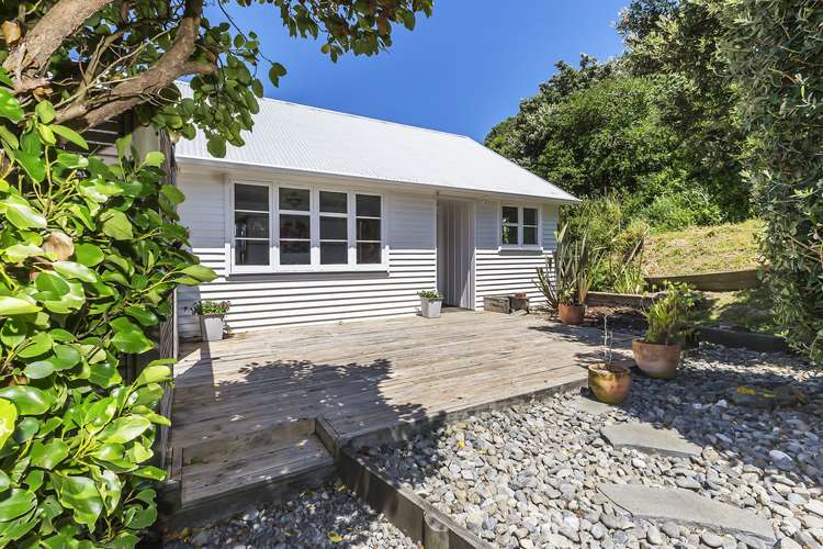 35a Happy Valley Road Owhiro Bay_23