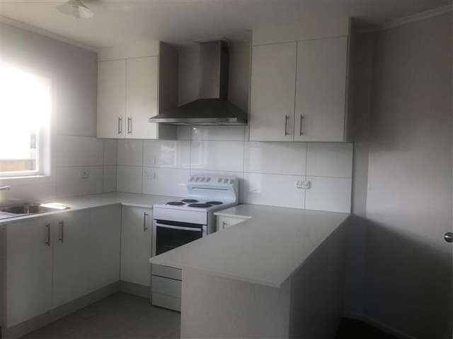 41 Johnstones Road Otara_3