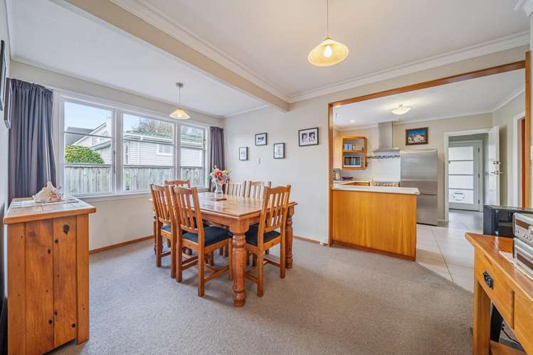 13 Oxford Crescent Ebdentown_8