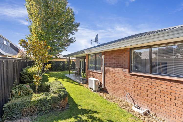 2/119 Withells Road Avonhead_14