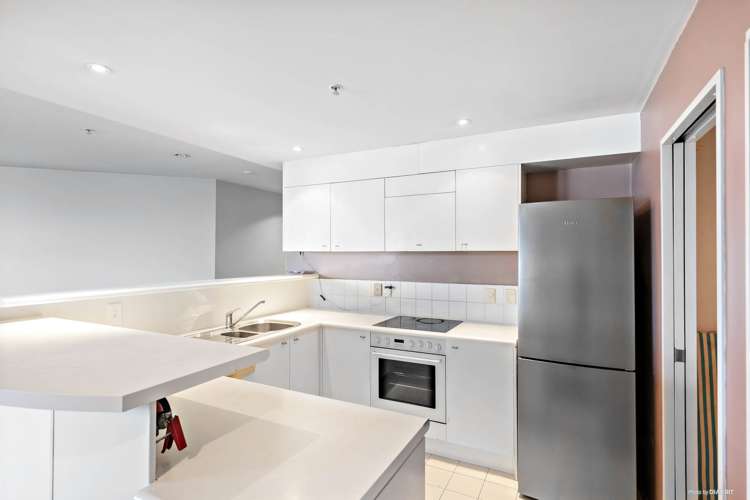 9d/205 Hobson Street Auckland Central_5