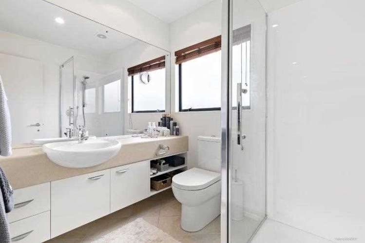 34b Gerard Way Saint Johns_7