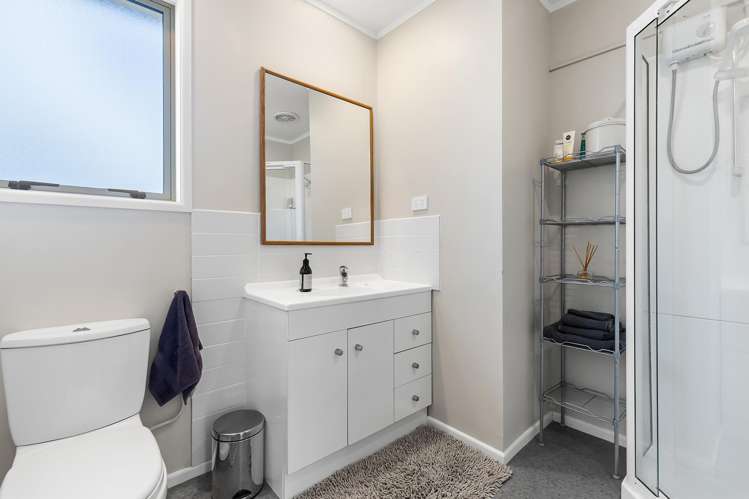 11A Mackenzie Street National Park_11