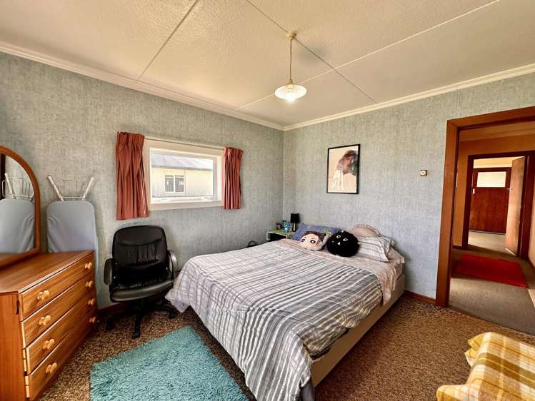 34 Eglinton Street Winton_11