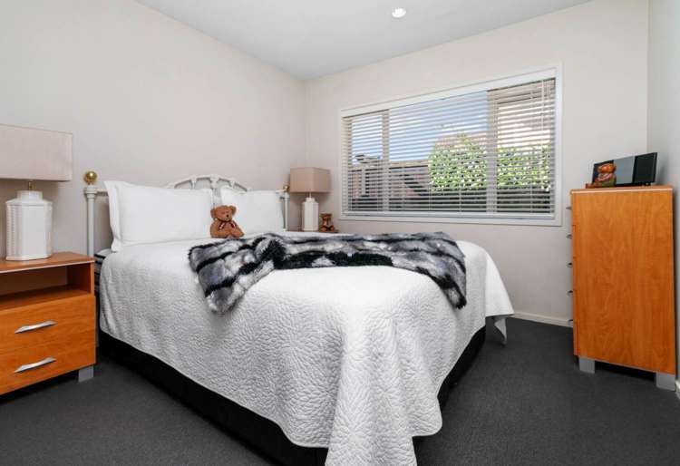 5 Fintry Place Flat Bush_9