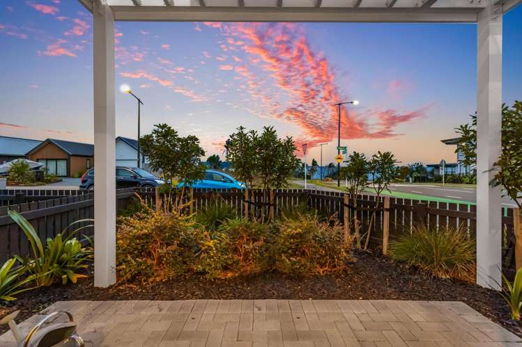 49 Treloar Crescent Hobsonville_10
