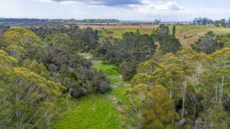 5796 State Highway 10, Kareponia Awanui_12